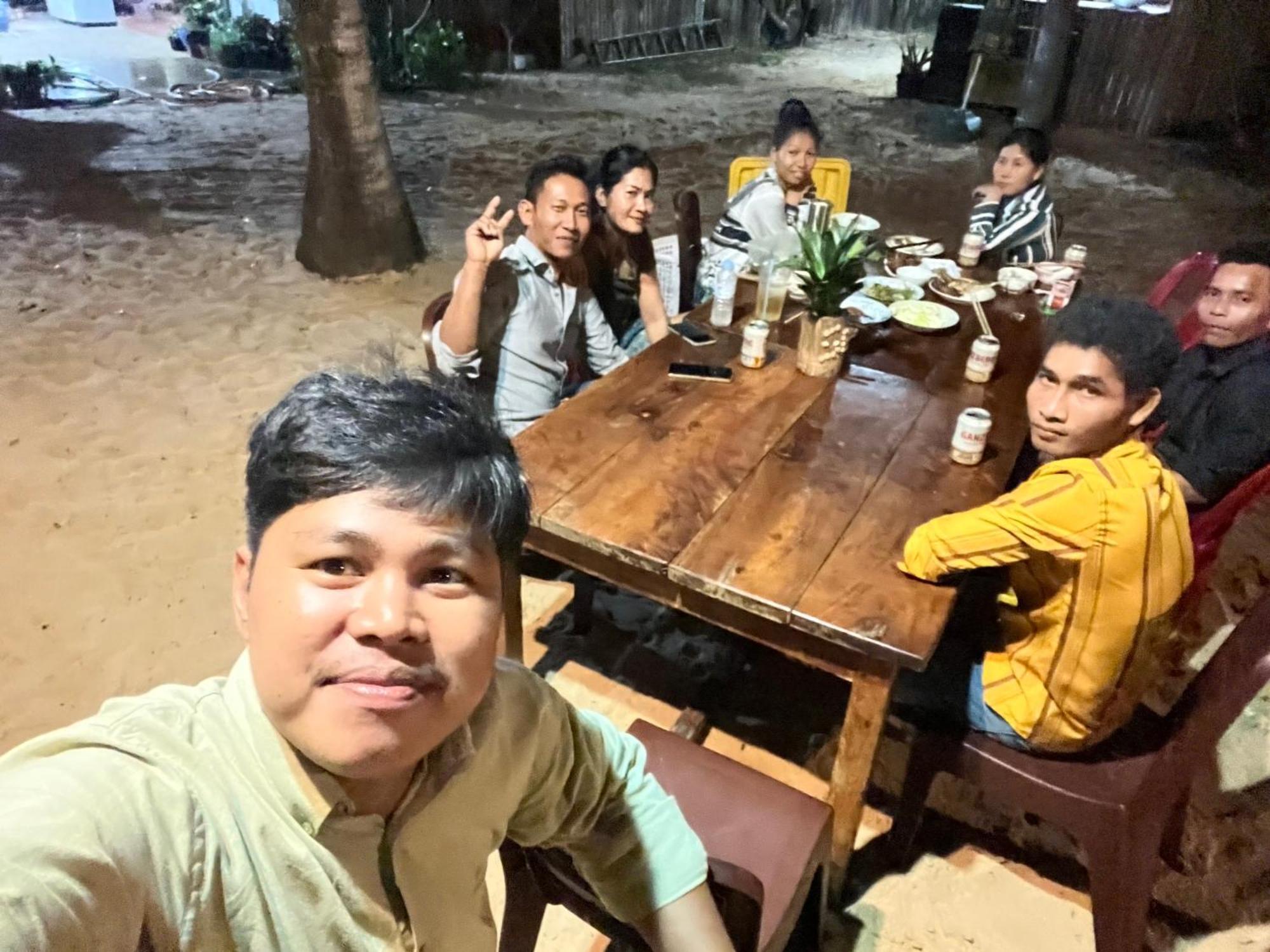 Koh Rong 71 Guesthouse Prek Svay Village Dış mekan fotoğraf