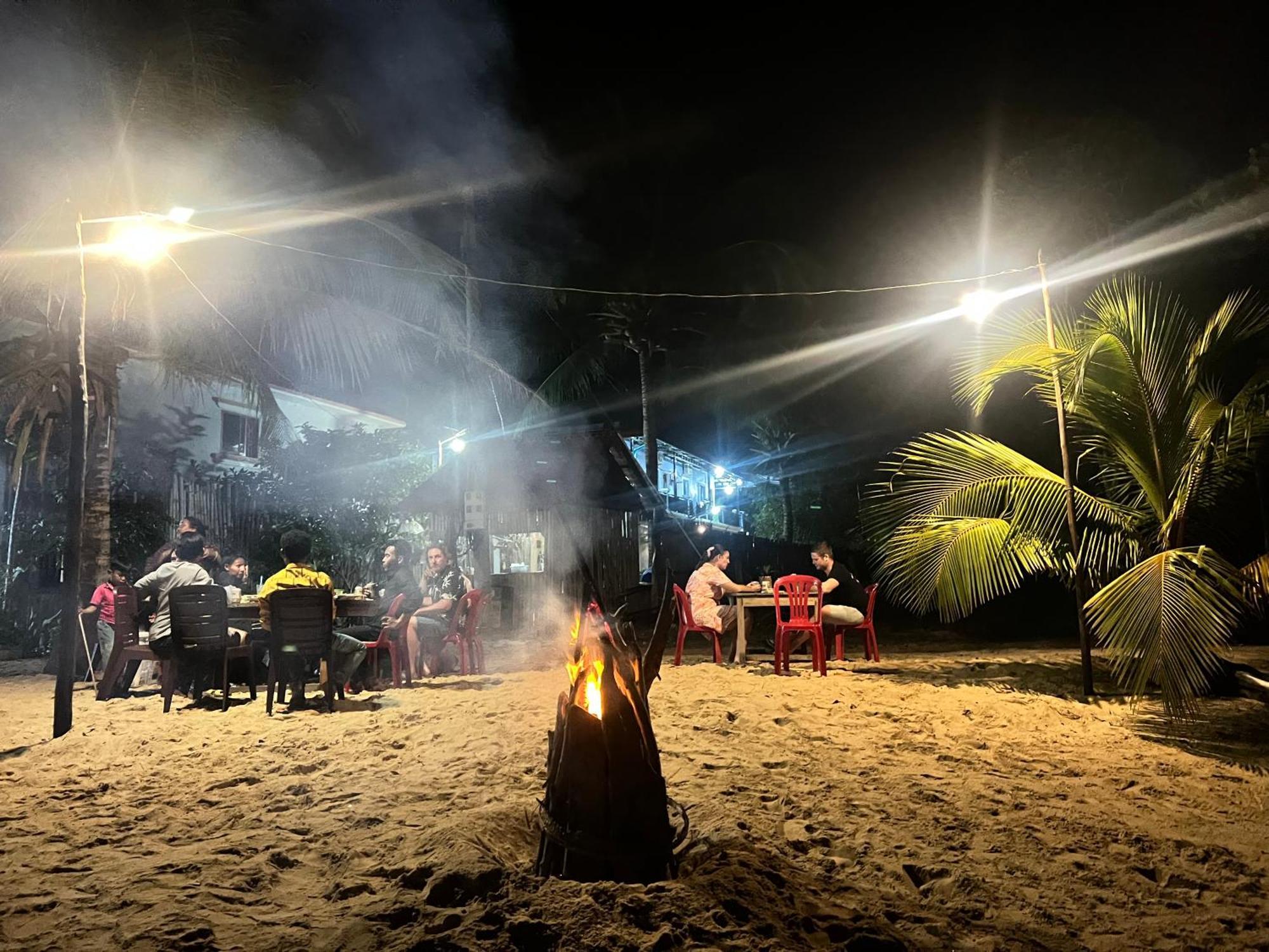 Koh Rong 71 Guesthouse Prek Svay Village Dış mekan fotoğraf